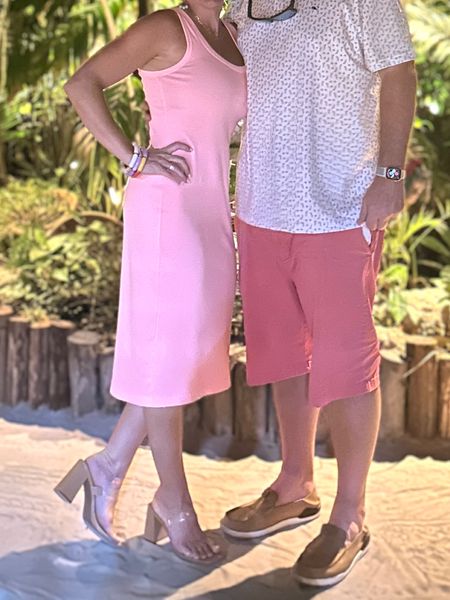 ☀️Vacay date night! This dress is so comfortable and easy to dress up or down. Comes in several colors!
*Fit Tip- runs small. I sized up to a medium and for reference I’m 5’2, 128lbs and a 34D.

#vacationoutfit #vacationstyle #vacationdresses #summerdresses #springbreakdresses #springbreakstyle #springbreakoutfit #datenightoutfit

#LTKwedding #LTKtravel #LTKSeasonal