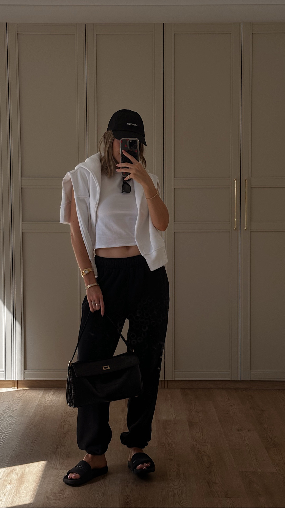 Casual Friday OOTD 

#LTKfitness #LTKautumn #LTKaustralia