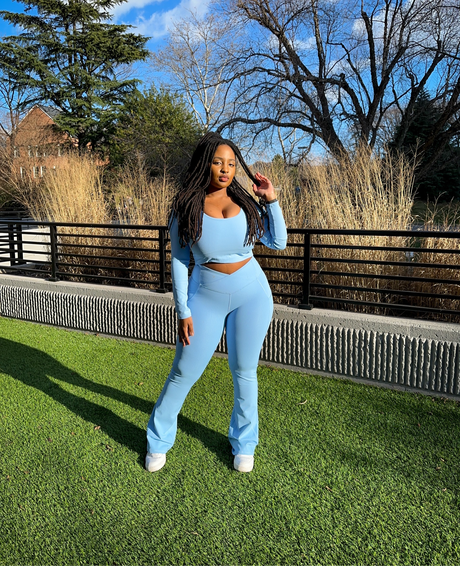It’s not too early to start building your spring and summer gym wear! One thing we’re going to do is wear bright colors! I got this set in size M from Fabletics 💙

#LTKSpringSale #LTKfindsunder100 #LTKfitness