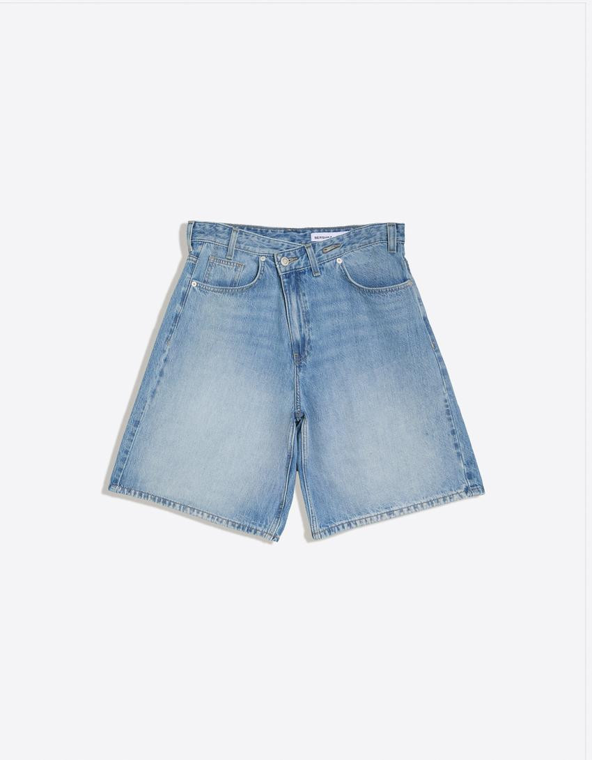 Crossover waist denim Bermuda shorts - Women | Bershka UK