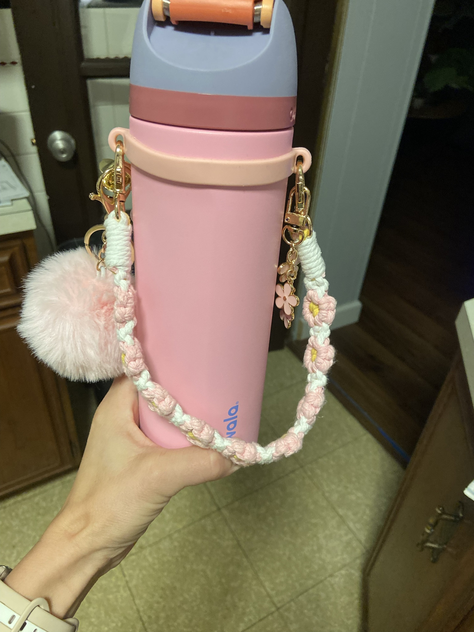 Still need a gift for a younger girl? The water bottle accessories are a for sure hit, my daughter loves hers and I’ve had other mom’s ask me about them, too! 




#LTKFindsUnder50 #LTKGiftGuide #LTKKids