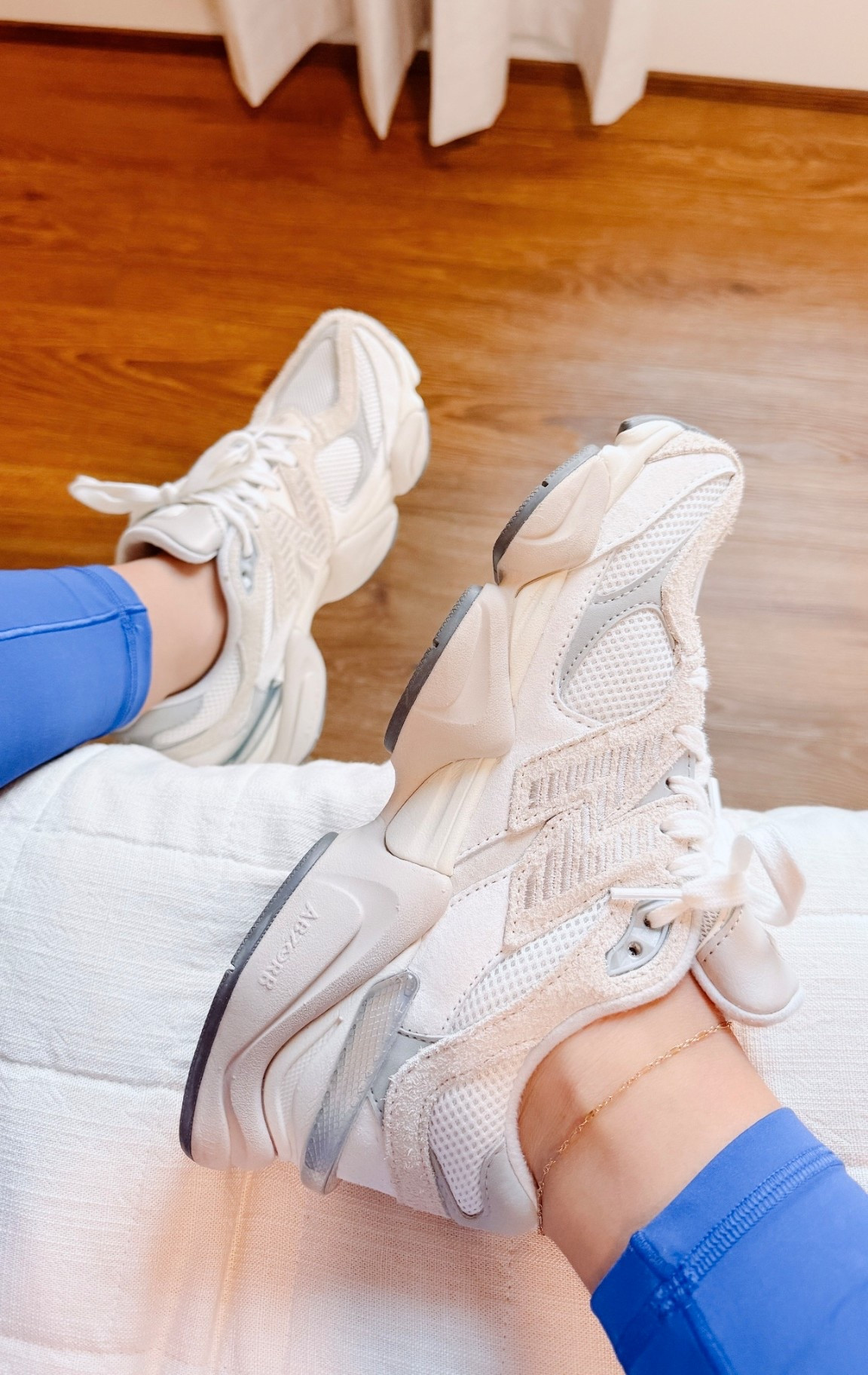 new balance 9060 in grey👟

#LTKActive #LTKfitnessgoals