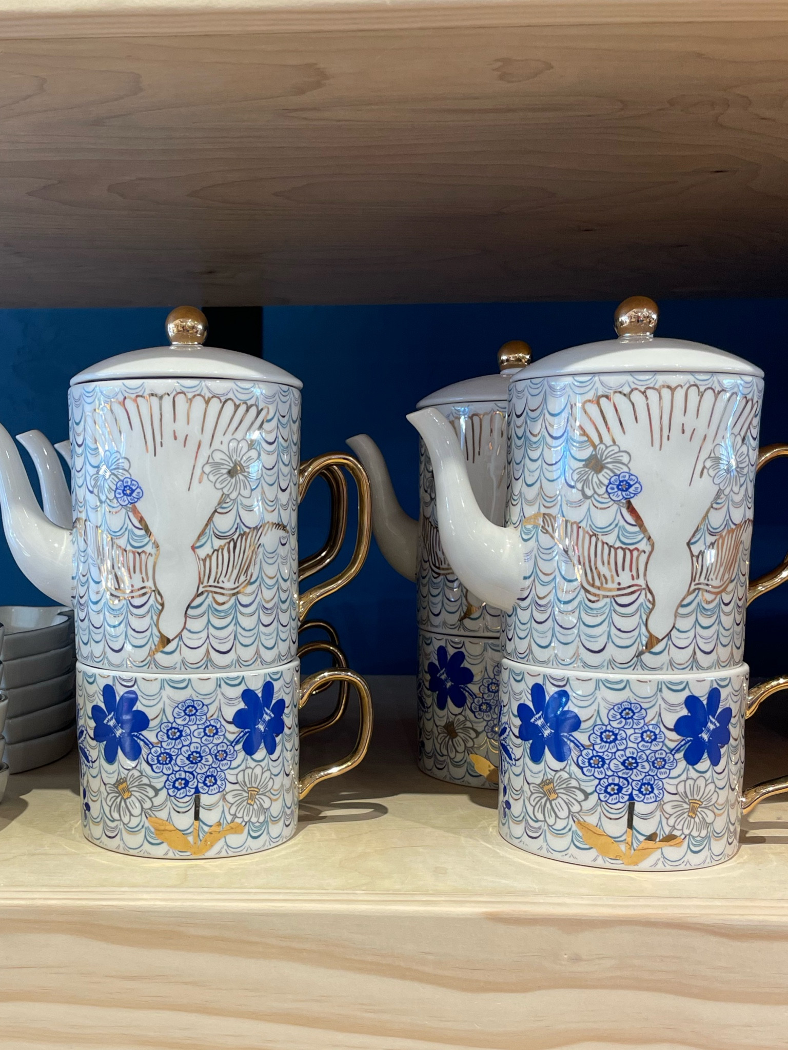 The cutest kitchen decor that doubles as a kitchen utinsel #kitchen #decor 