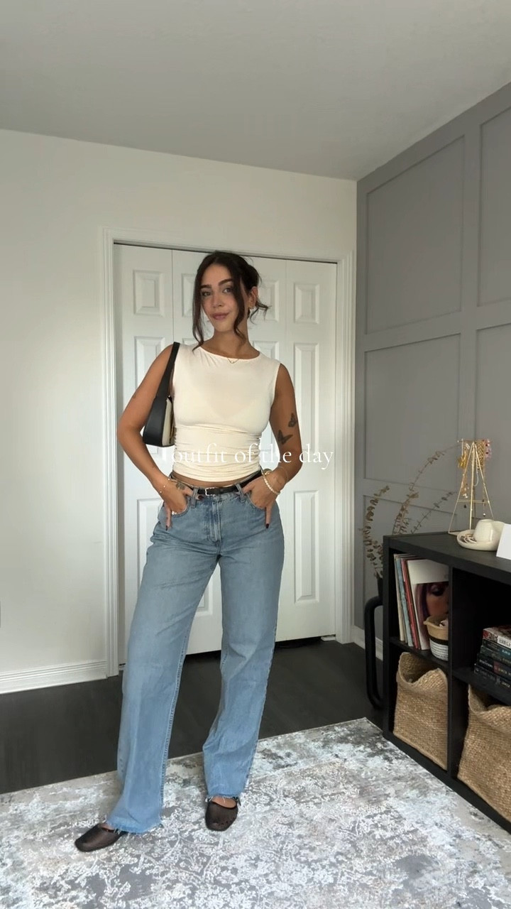 love a simple outfit 

#LTKsummer #LTKstyletip #LTKcanada