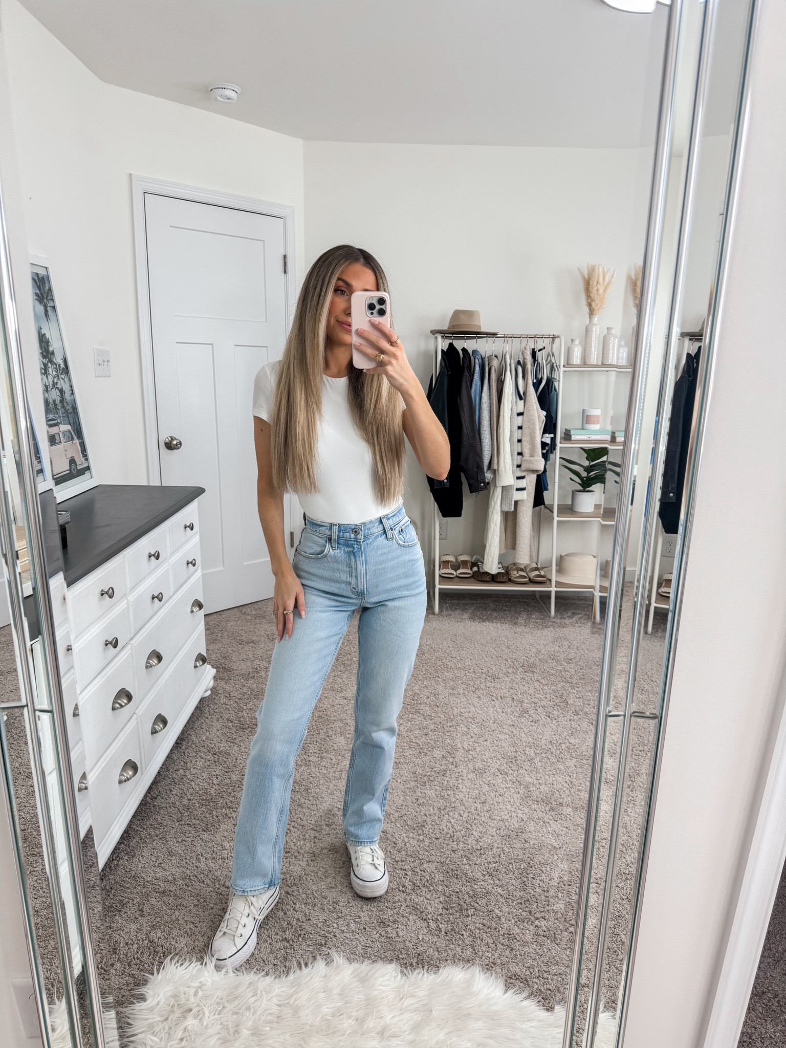 Abercrombie ultra high rise 90s straight - 24 short! Code DENIMAF 

#LTKSaleAlert #LTKPetite #LTKFindsUnder100