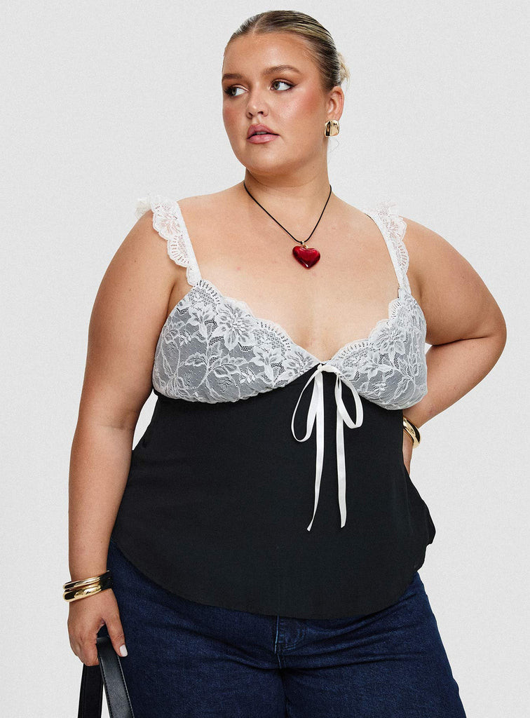 Delvonte Top Black Curve | Princess Polly AU