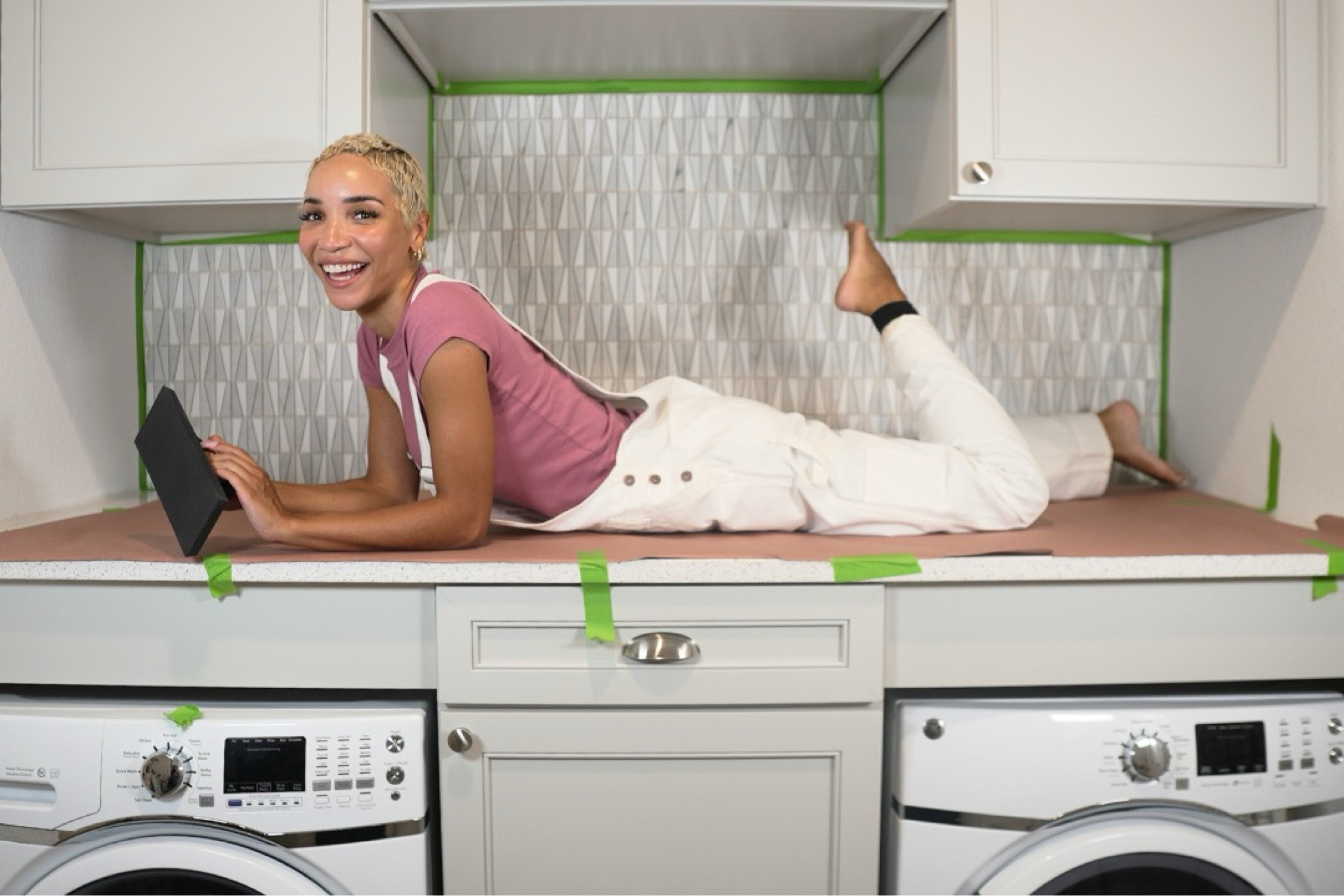 I saw some really cute backsplashes and thought… Hey, I can do that! 🛠️❤️💗💪

#LTKStyleTip #LTKFindsUnder100 #LTKHome