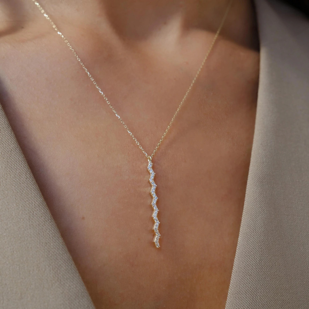 14k Solid Gold Zigzag Necklace, Dainty Zigzag Pendant, Minimalistic Jewelry, Gift for Her - Etsy ... | Etsy (US)