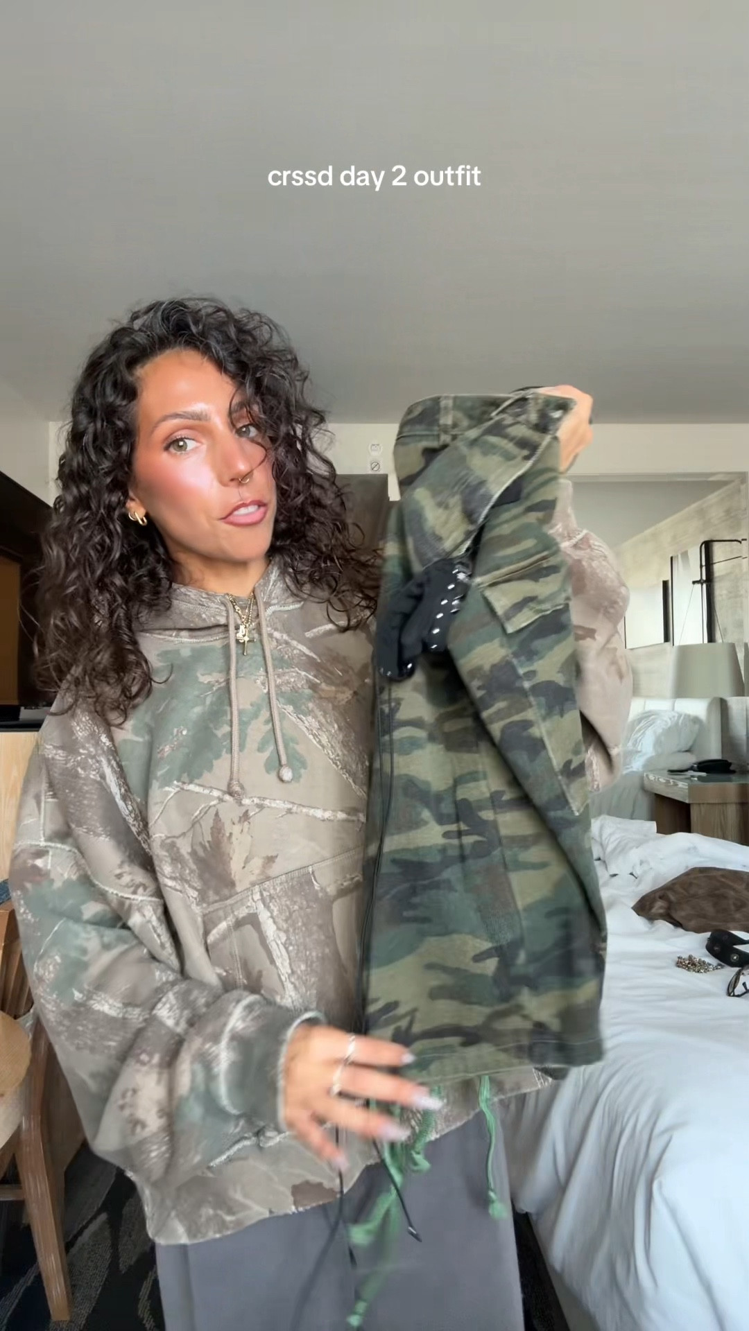 crssd day 2 outfit 🪩🖤🐍

#LTKFestival #LTKootd