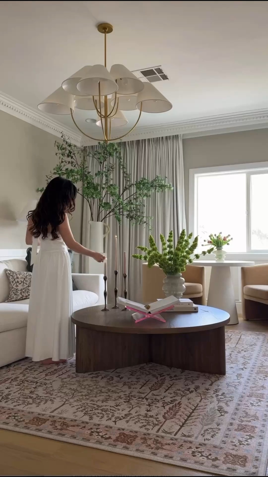 Living room decor 

#LTKmomlife #LTKdayinmylife #LTKHome