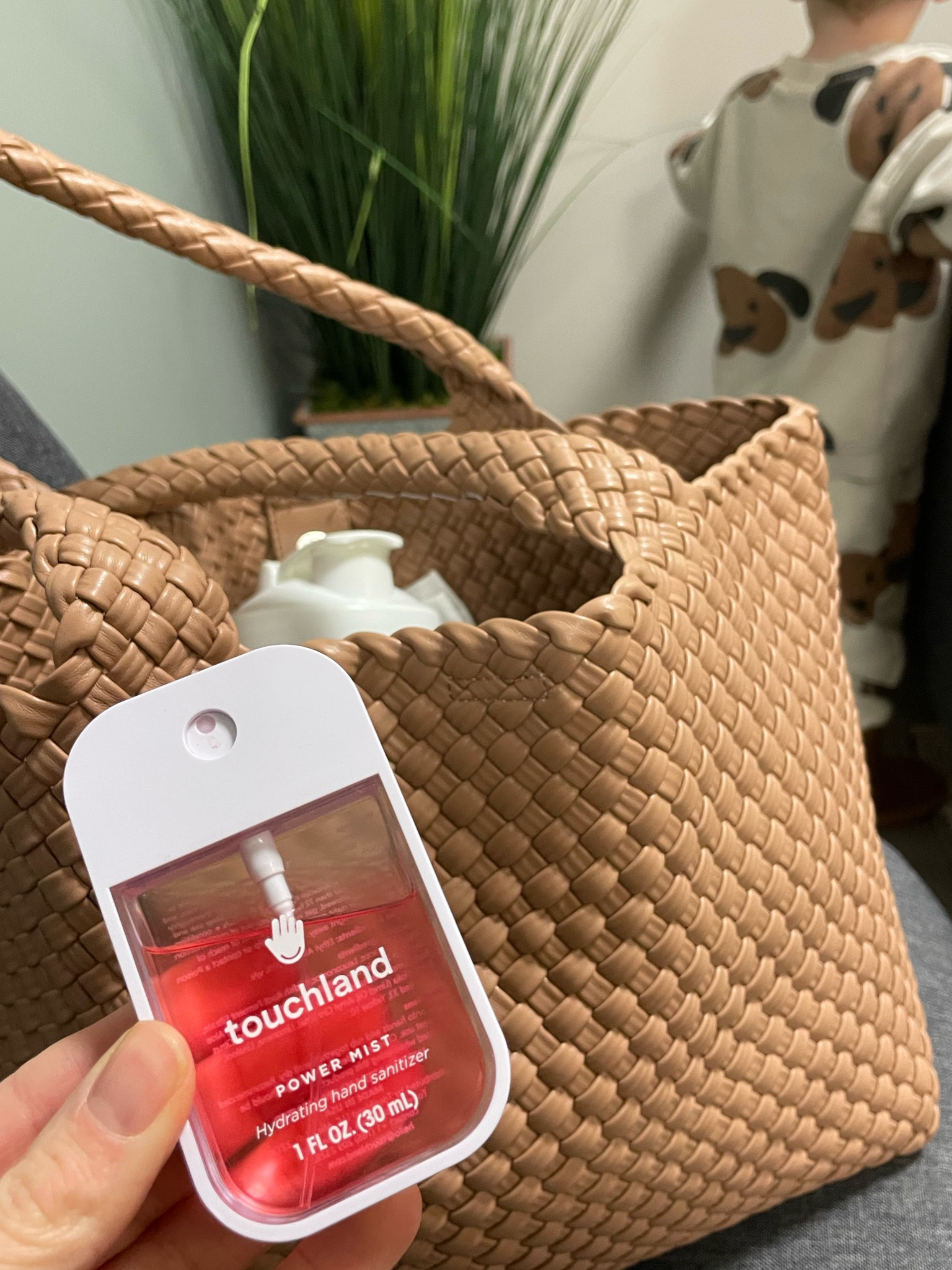 Best hand sanitizer✨

#LTKcanada #LTKbeauty #LTKfamily