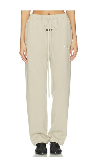Fear of God ESSENTIALS Fleece Relaxed Sweatpant in Grey. - size L | Revolve Clothing (Global)