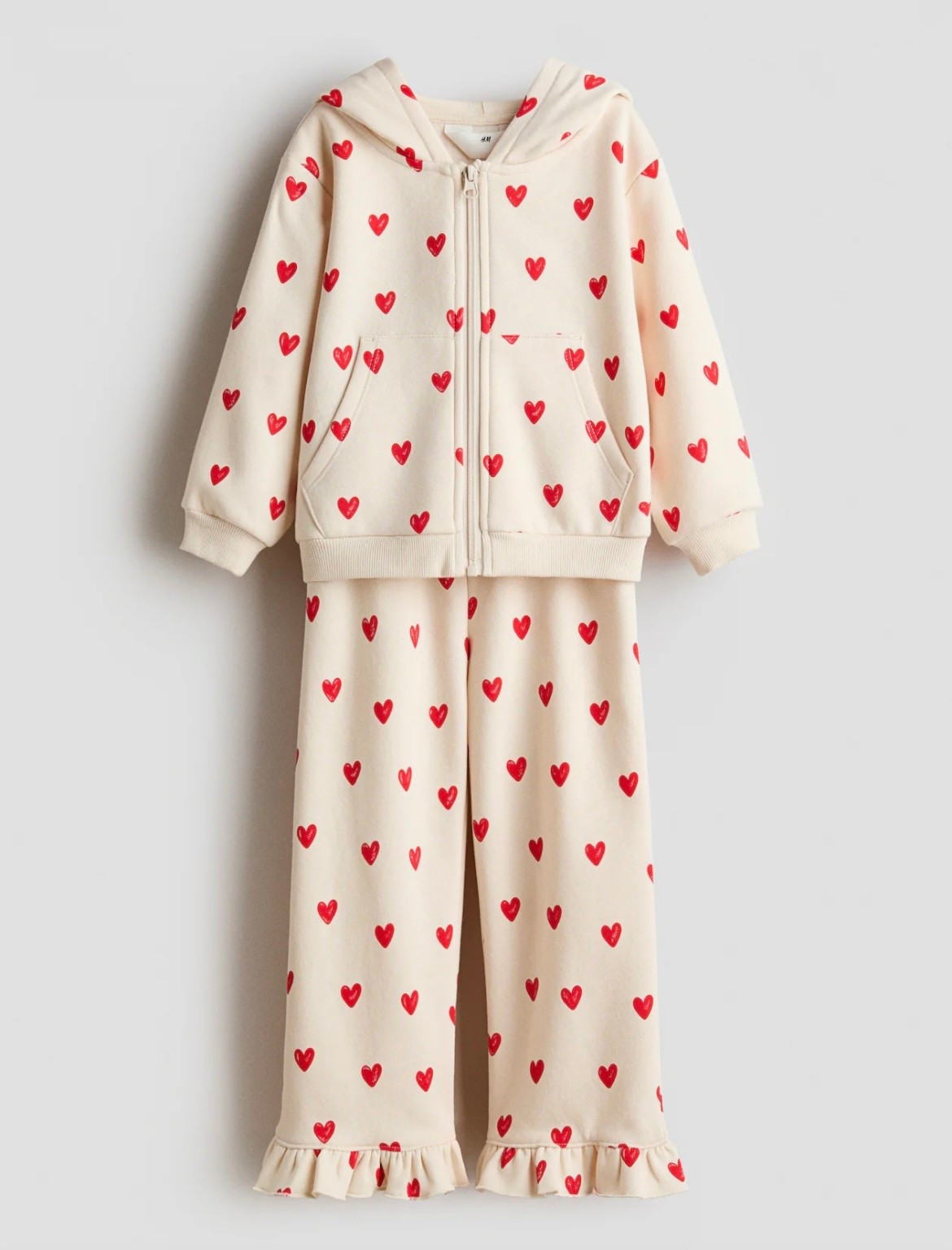 Cute girl valentines set that is for sure to sell out!
#LTKkidstyle #HM #valentines

#LTKKids #LTKValentine