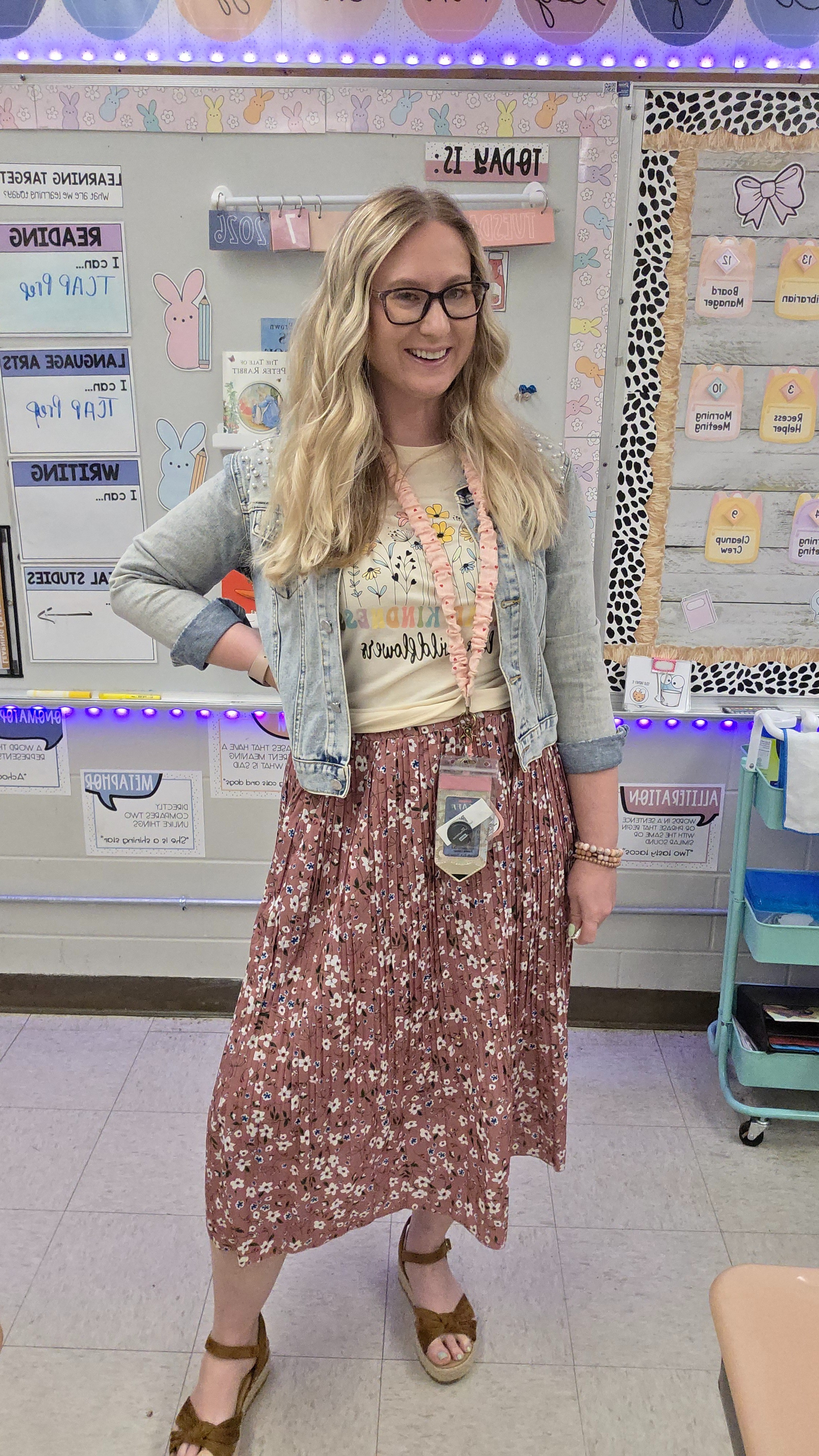 Spread Kindness Like Wildflowers 💐 with my favorite denim jacket 💙 

#LTKootd #LTKMidsize #LTKWorkwear