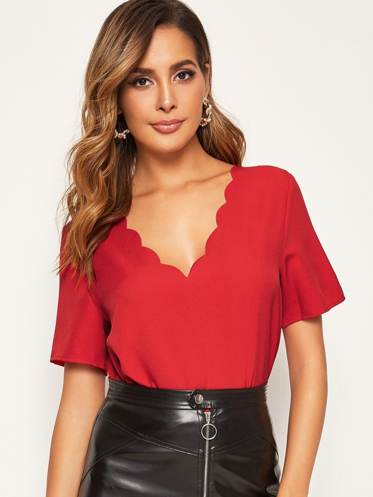 SHEIN Scallop Trim Solid Top | SHEIN