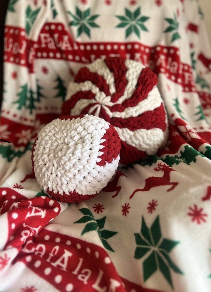Christmas Throws and Pillows 
