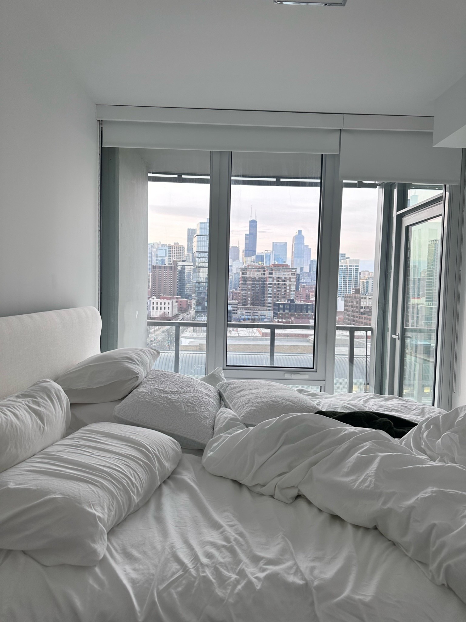 I love the feeling of a cozy Sunday morning ☁️🤍 #CozySunday #Bedroom #CozyBedroom #BedroomInspo #BreakYourBudget

#LTKHome #LTKSeasonal