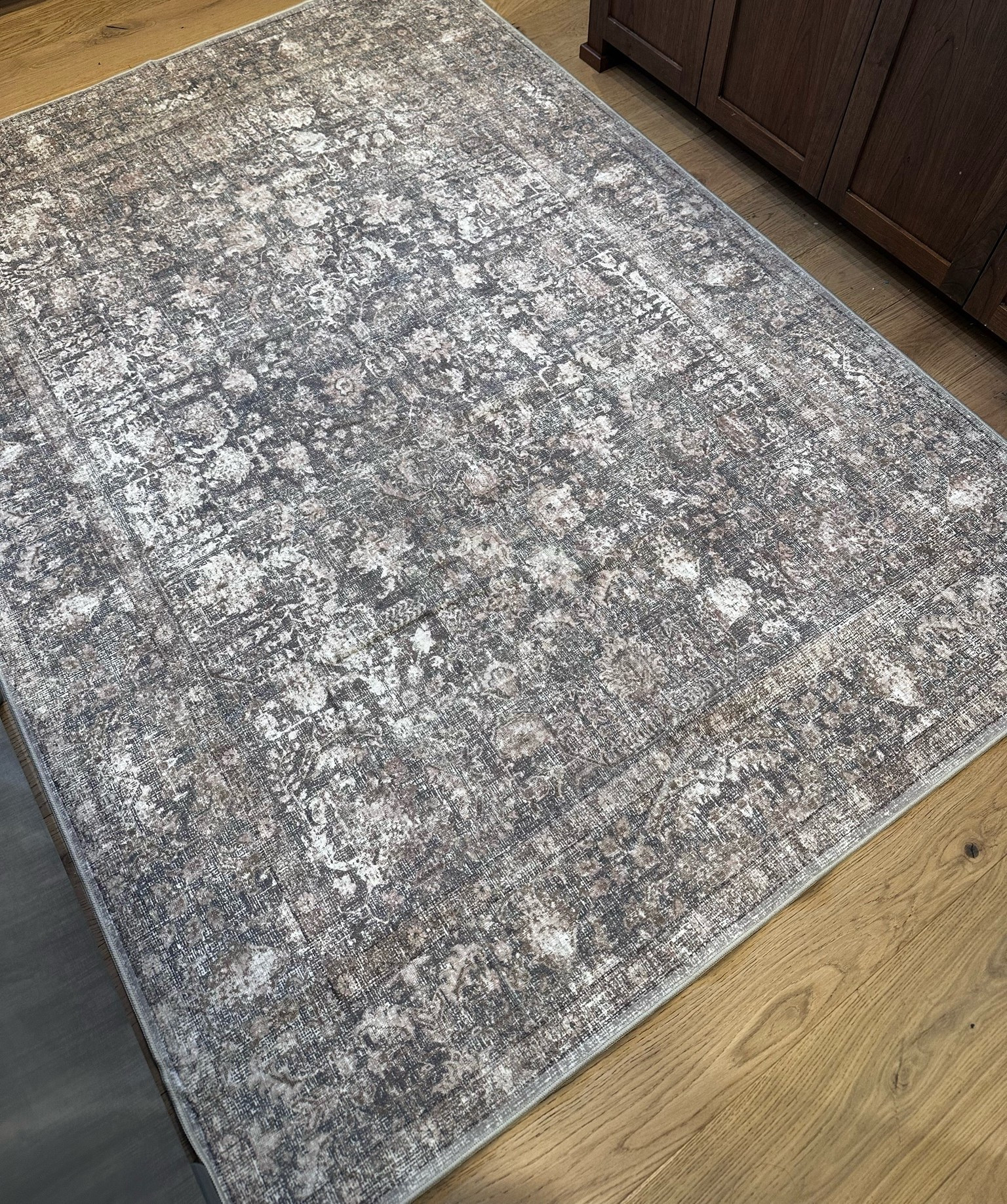 I always recommend a low pile pattern rug for a busy home! These are great for under a dining table as well. The pattern and colors do a great job at hiding messes. So you don’t have to clean them as much! 

If you have kids and pets a carpet cleaner is a must have for big spills! You’ll be good to go! 👌🏼

Best rugs for families, best rugs for kids, designer tips, design tips, kid friendly home items, rugs, durable rugs, vintage rugs

#LTKSaleAlert #LTKHome #LTKKids