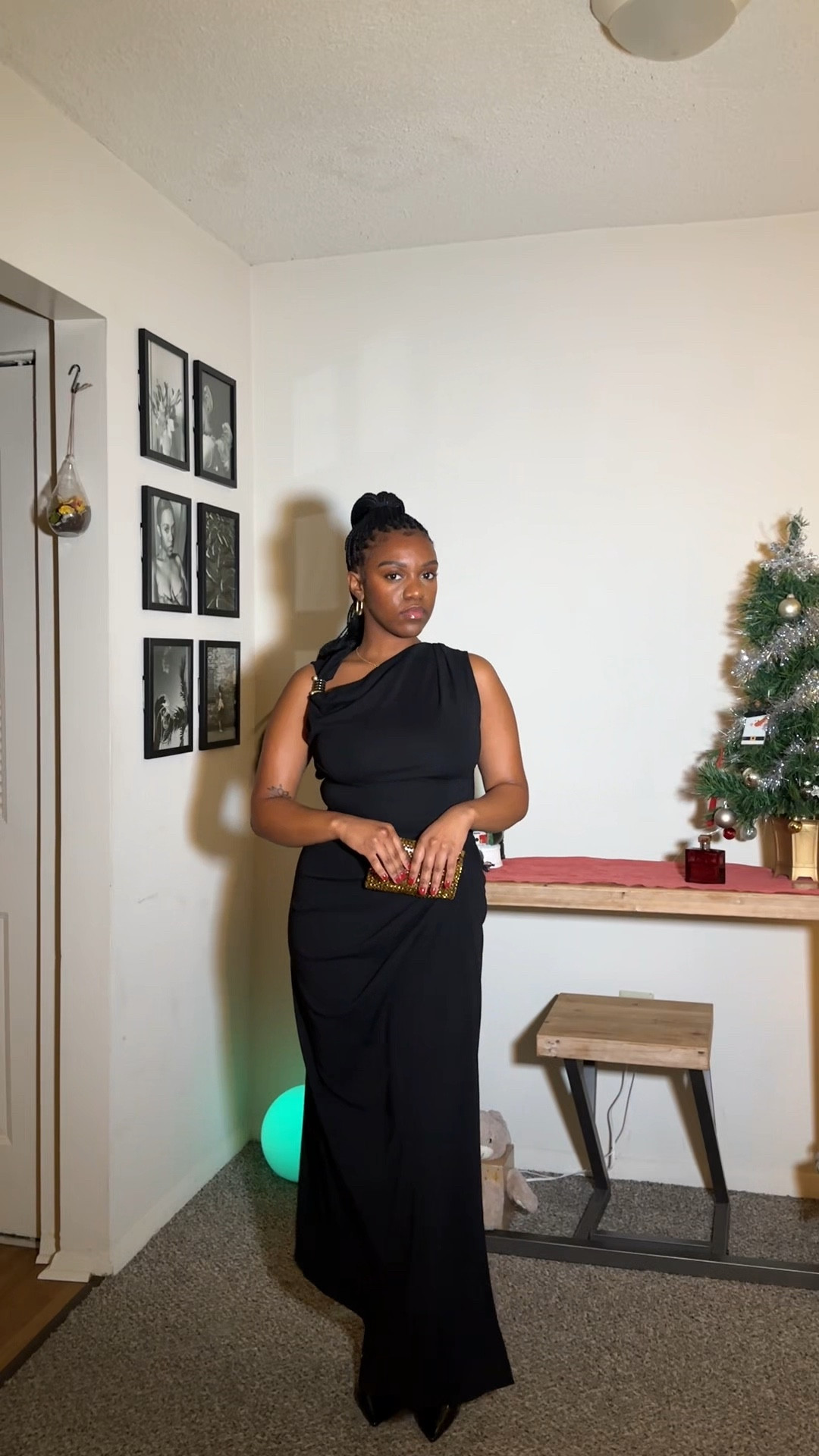 Loveee love this long black dress🖤 

#LTKFindsUnder100 #LTKHoliday #LTKStyleTip