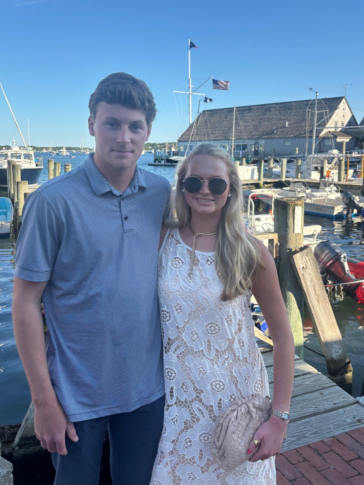 Lace Dress!

-necklace is old Milla, linking similar I could find!