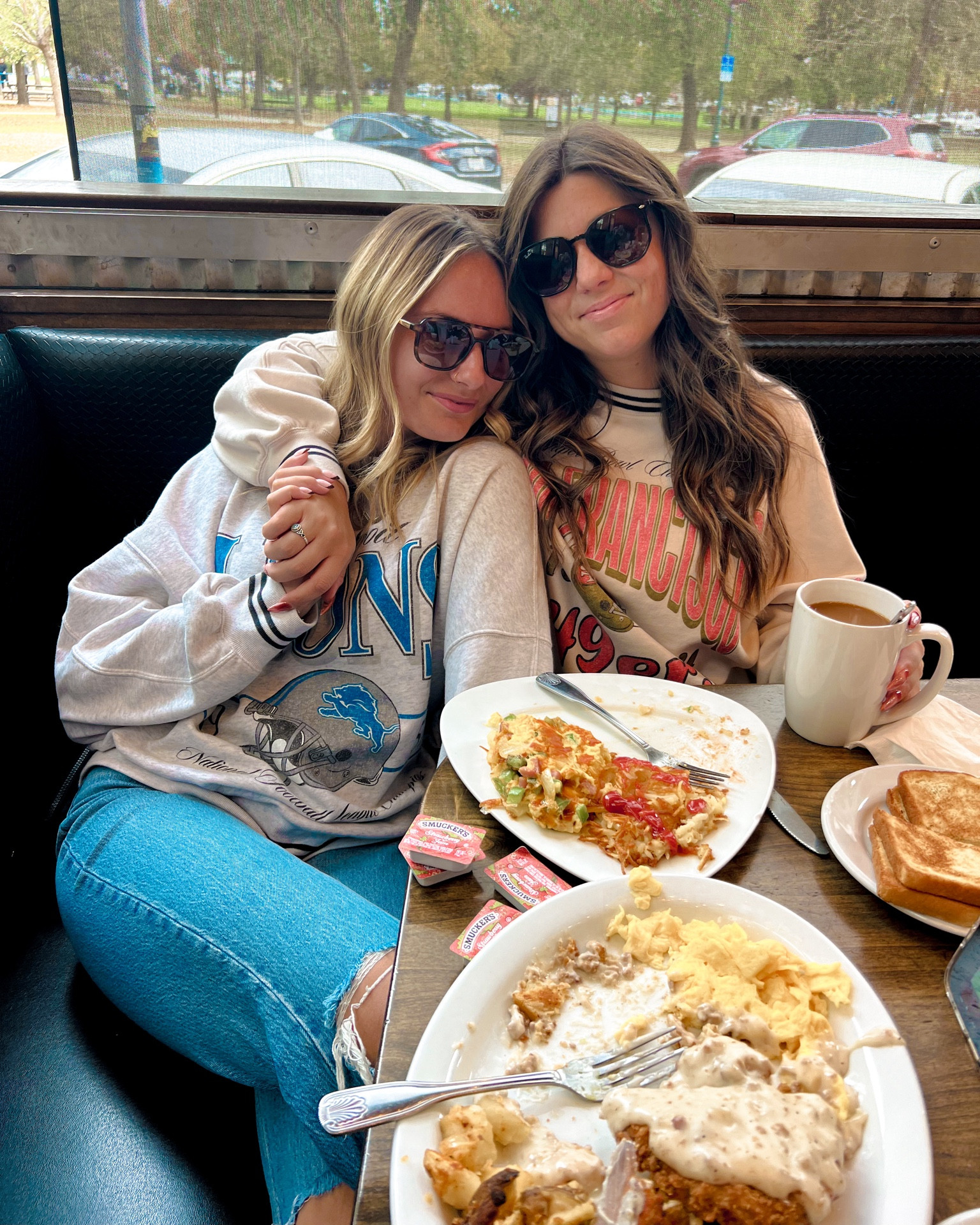 Football Sunday outfit 

OOTD, football, sports

#LTKStyleTip #LTKFindsUnder100 #LTKSeasonal