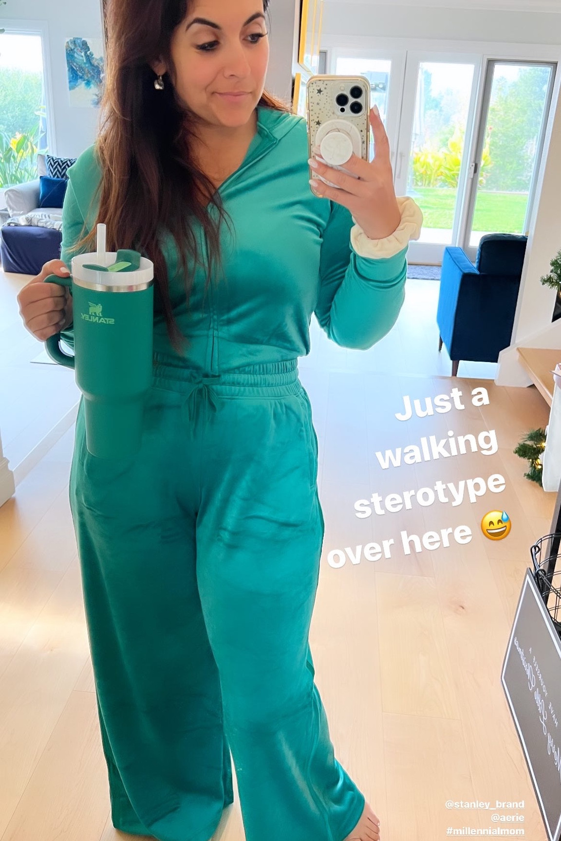 The next generation of juicy track suit 😅