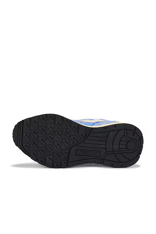 Reelwind Low Sneaker in White & Dark Blue | Revolve Clothing (Global)