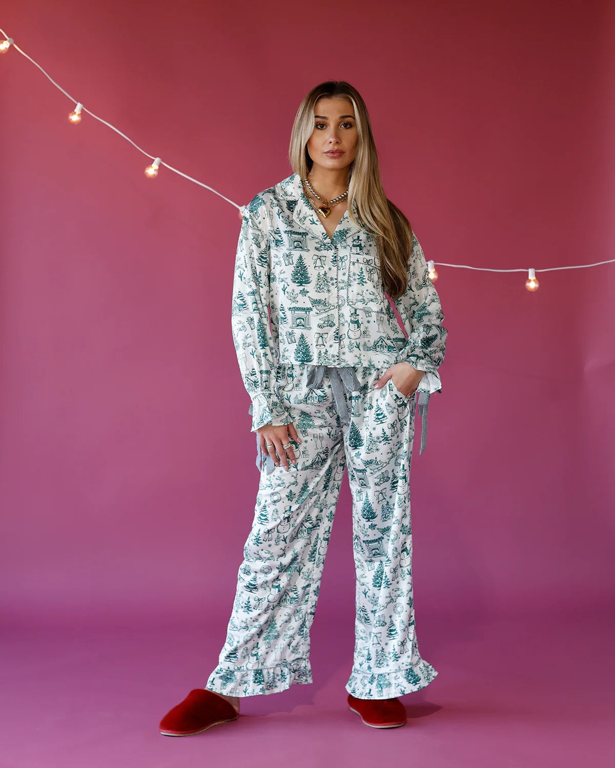 THE HIP EAGLE BOUTIQUE | HOLLY JOLLY PAJAMA SET | The Hip Eagle