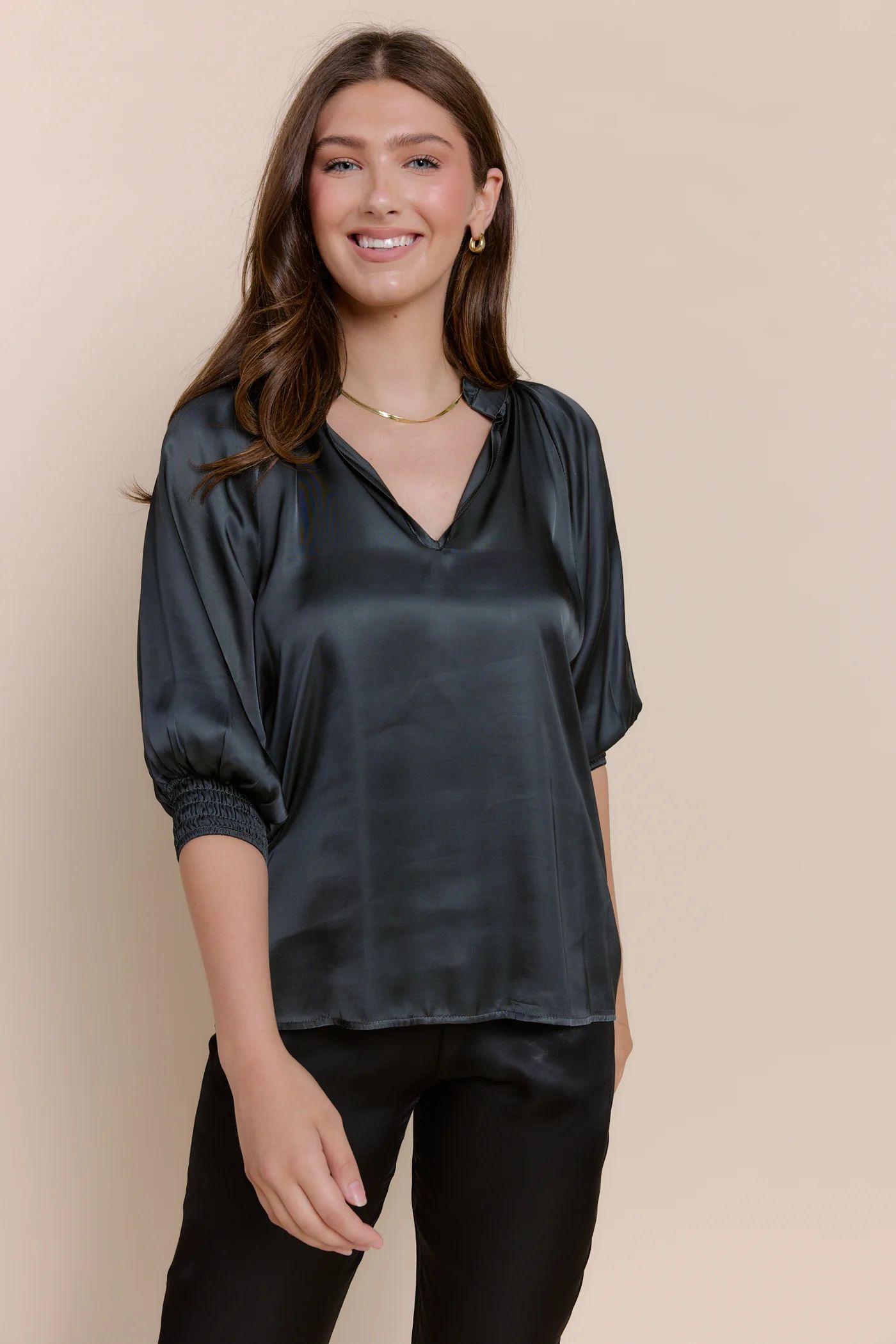 Home
      
      




              Satin Tops
            
            




            ANDREA | Sofia Collections