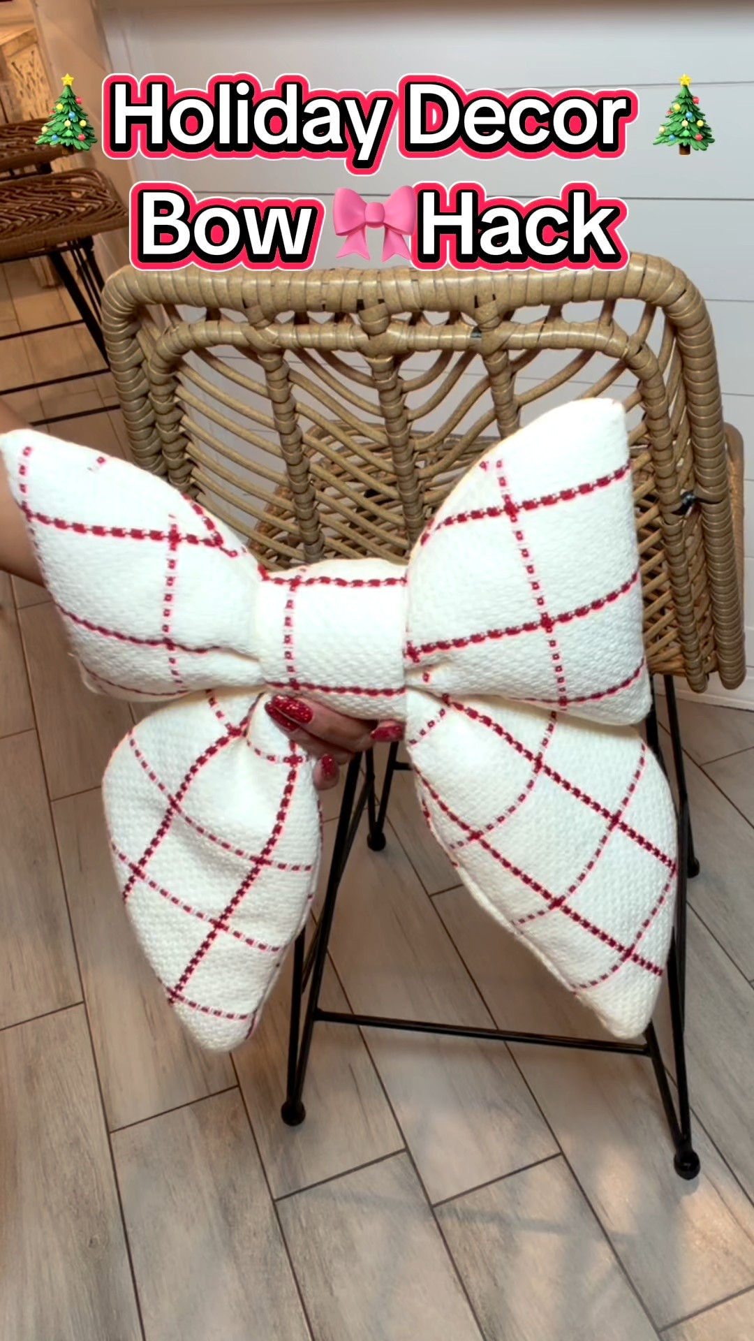 🎀 Holiday décor made simple!
Use pipe cleaners to attach bows to your barstools or dining chairs for an easy, festive touch. ✨

🛍️Shop this now & my other holiday favorites on LTK

#HolidayDecor #ChristmasInspo #DecorTips #HolidayHack #HomeDecorInspo #FestiveFinds #LTKHome #CozySeason #HolidayStyle