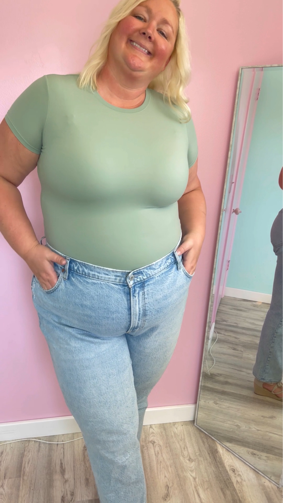 Bodysuit look without the bodysuit commitment! Wearing xxl in tops and 37 in jeans from Abercrombie 

#LTKfindsunder50 #LTKfindsunder100 #LTKplussize