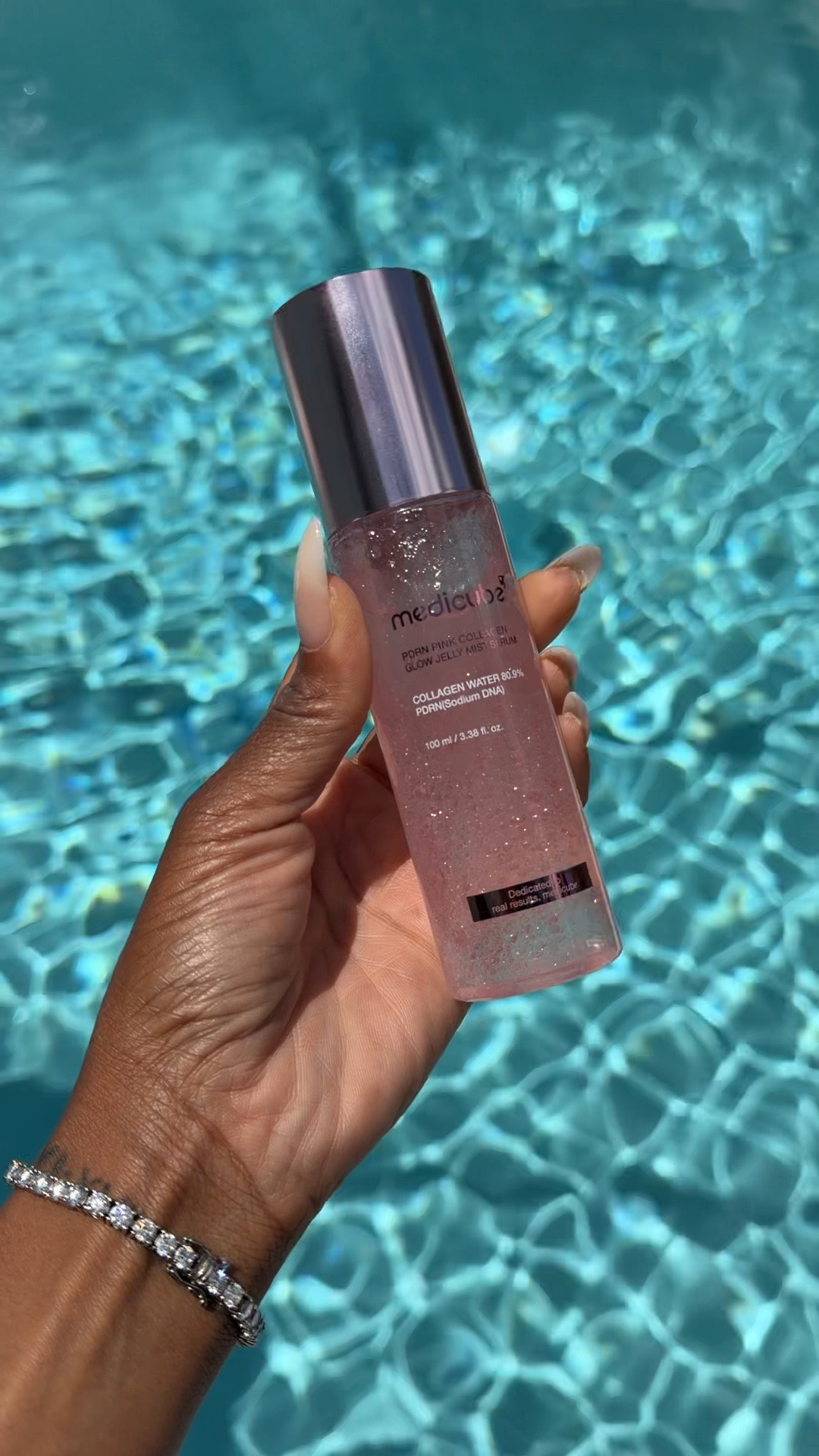 🩷These are the skincare products I keep reaching for every single day! From cleansers and serums to moisturizers and treatments, these are the products that help keep my skin looking healthy, hydrated, and glowing. They’re truly some of my everyday favorites!

🤍 Hoy les comparto mis productos favoritos de skincare. Desde limpiadores, serums e hidratantes hasta otros esenciales que uso todos los días. Son productos que me ayudan a mantener mi piel hidratada, luminosa y con un aspecto saludable. ¡No pueden faltar en mi rutina!

Shop the links below.

Follow me on Instagram and YouTube @kirasfashionfinds

#LTKBeauty #LTKvlog #LTKselfcare