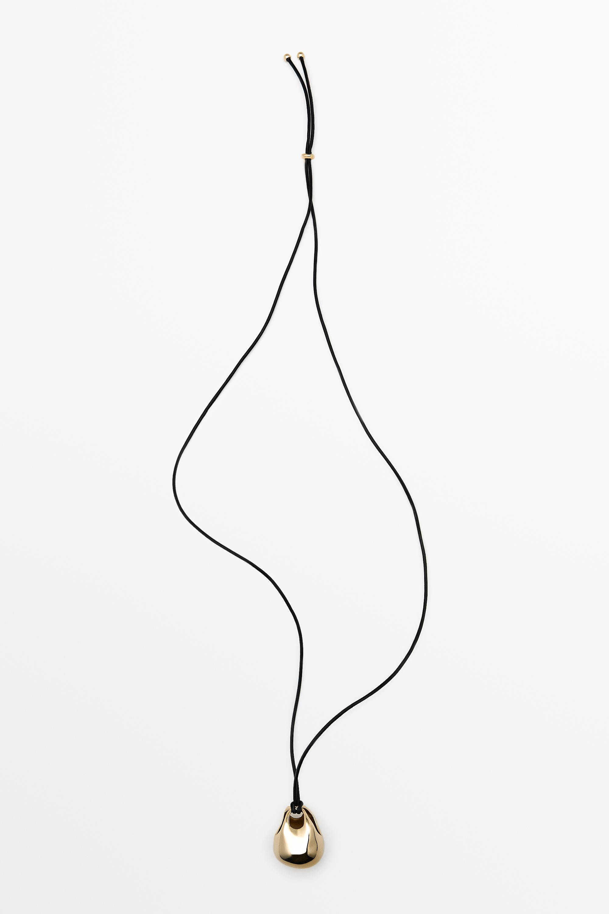 Oval bag pendant necklace - GOLDEN | Massimo Dutti UK