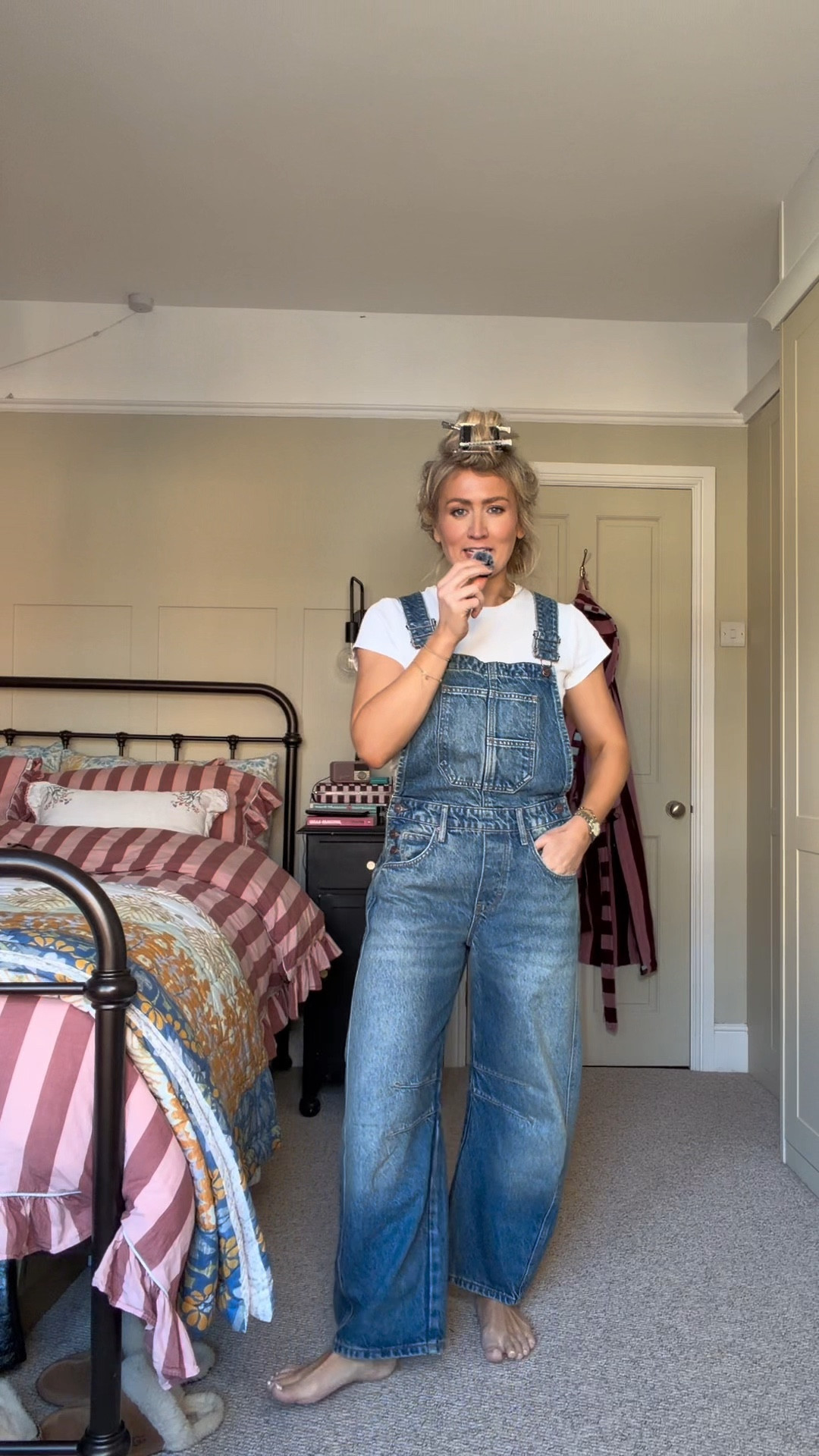 Outfit details:
Dungarees: Free People, size XS reg leg
T-shirt: Uniqlo, size M
Scarf: TBCo
Coat: American Vintage, size S
Trainers: Saloman
Bag: Louis Vuitton (vintage)

#LTKstyletip #LTKuk #LTKFashionMonth