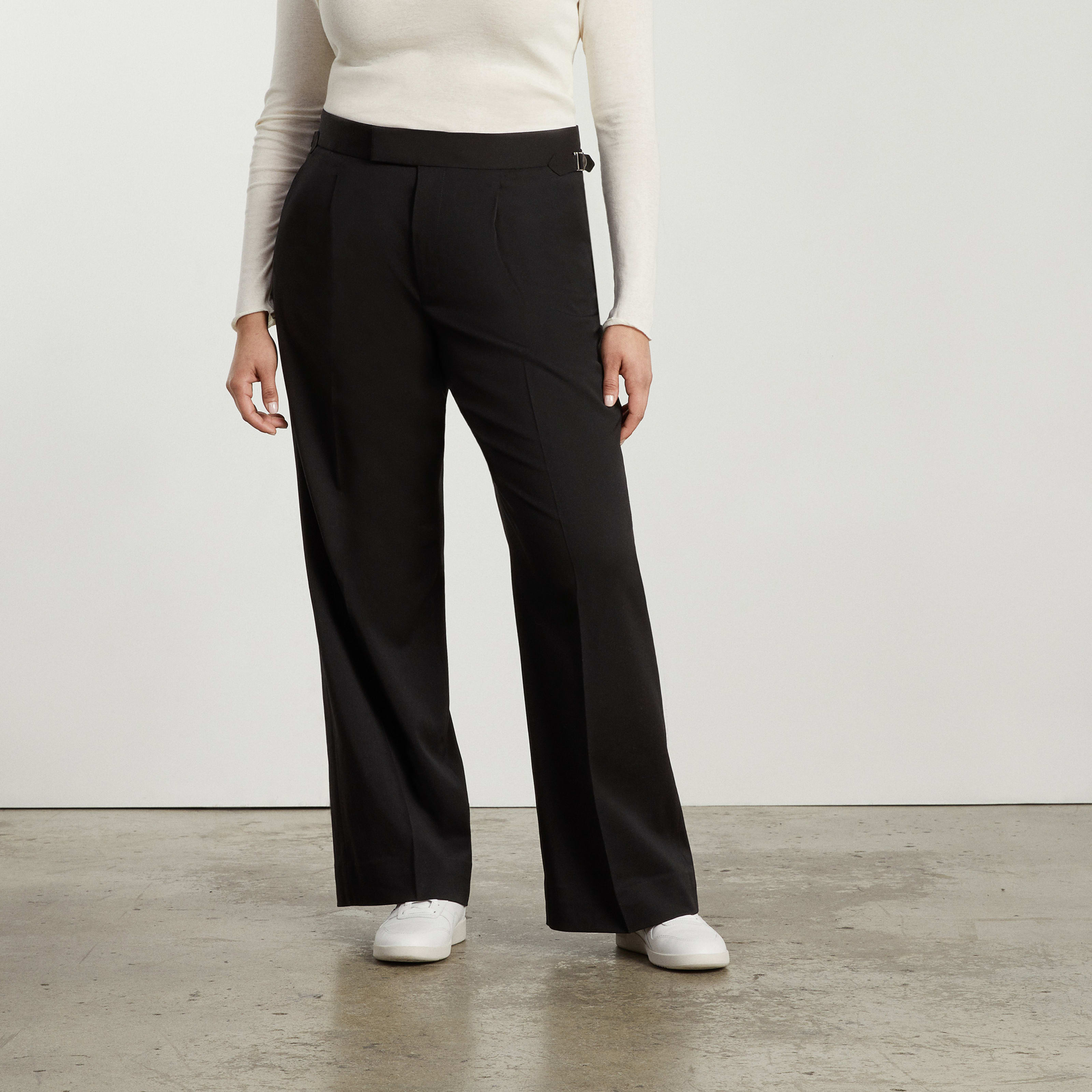 Women's '80s Italian Wool Pant by Everlane in Black, Size 00 | Everlane