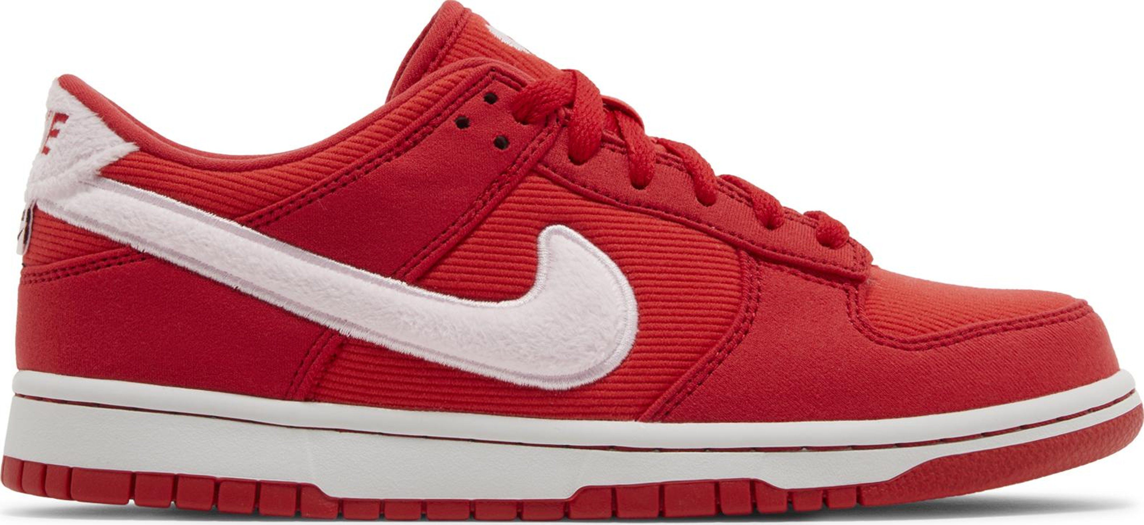 Dunk Low GS 'Valentine's Day 2024' | GOAT
