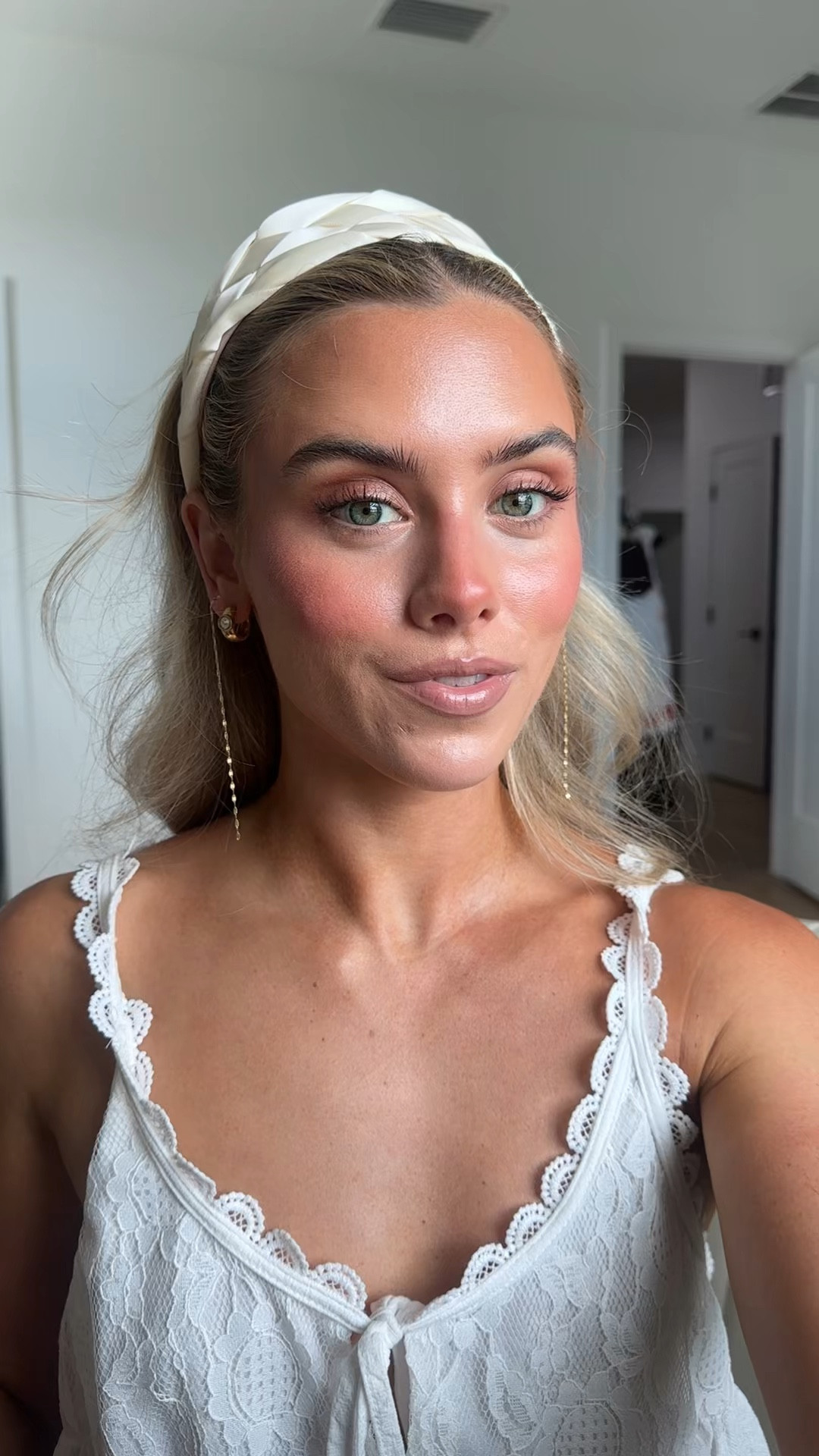 @koparibeauty Glow brighter with this ultra-radiant, mineral SPF 30 illuminator designed for effortless touch-ups and on-the-go protection. This easy-to-use compact delivers a buildable, warm golden sheen while protecting skin across face and body, enhancing your natural glow with a luminous finish.

The talc-free formula glides on smoothly without heaviness or chalkiness, creating a transfer-resistant radiance perfect for highlighting shoulders, collarbones, and décolleté. Designed for touch-ups, added protection, or layering over your favorite sunscreen, it makes reapplication effortless throughout the day. Lightly scented with Kopari’s signature sweet coconut milk, it’s your new glow-anywhere, glow-everywhere SPF. @ulta

#LTKgrwm #LTKselfcare #LTKBeauty