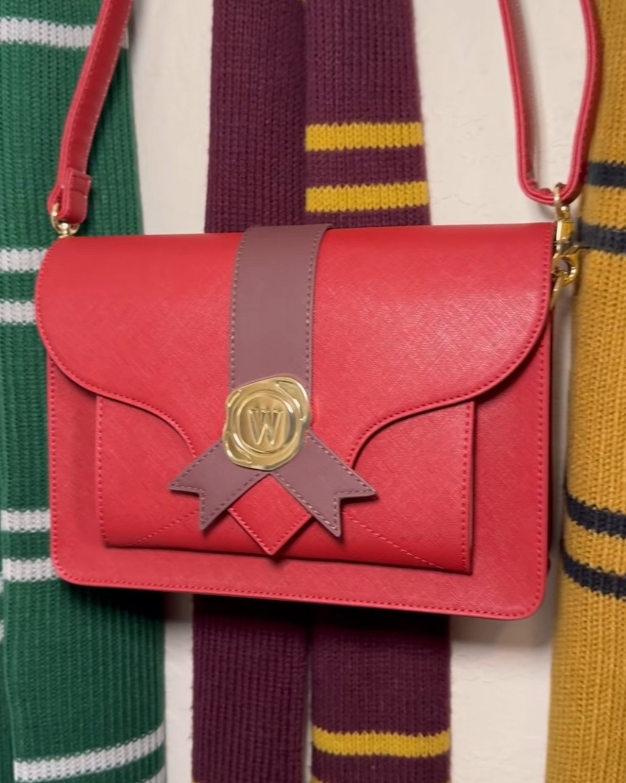Harry Potter Howler Crossbody 

#LTKGiftGuide #LTKHoliday #LTKCyberWeek