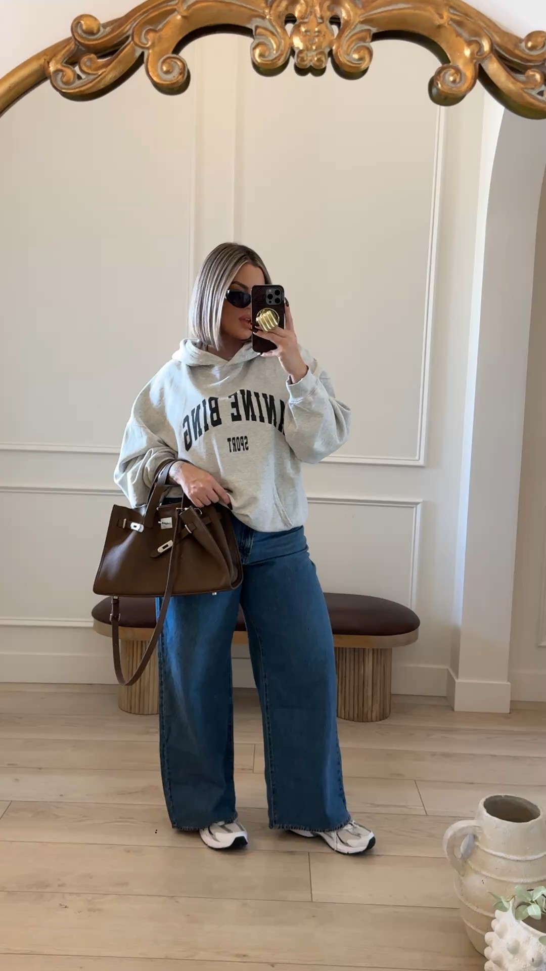 Prime day 

Sweater xl ( yes it’s a splurge ) so worth it tho. I have had this for like 4 years now and I continue to wear it every fall! The jeans size up at least 1 size if not 2 I go up 2 sizes in these for relaxed fit In the legs and then because it has the

Comment SHOP below to receive a DM with the link to this post on my LTK ⬇ https://liketk.it/6parm

https://liketk.it/6parm