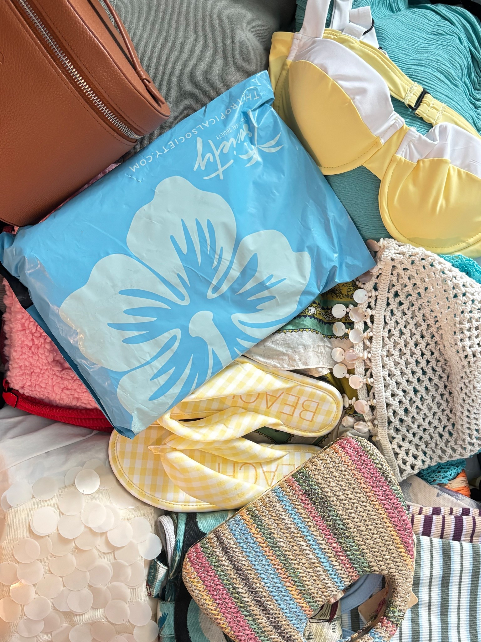 spring break suitcase highlights 🍋🍋‍🟩 

#LTKTravel #LTKSpringSale #LTKvlog