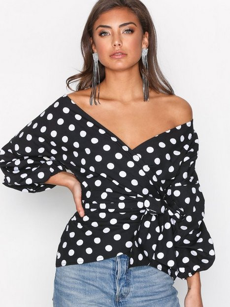 Wrap Shoulder Blouse, NLY Trend | Nelly SE