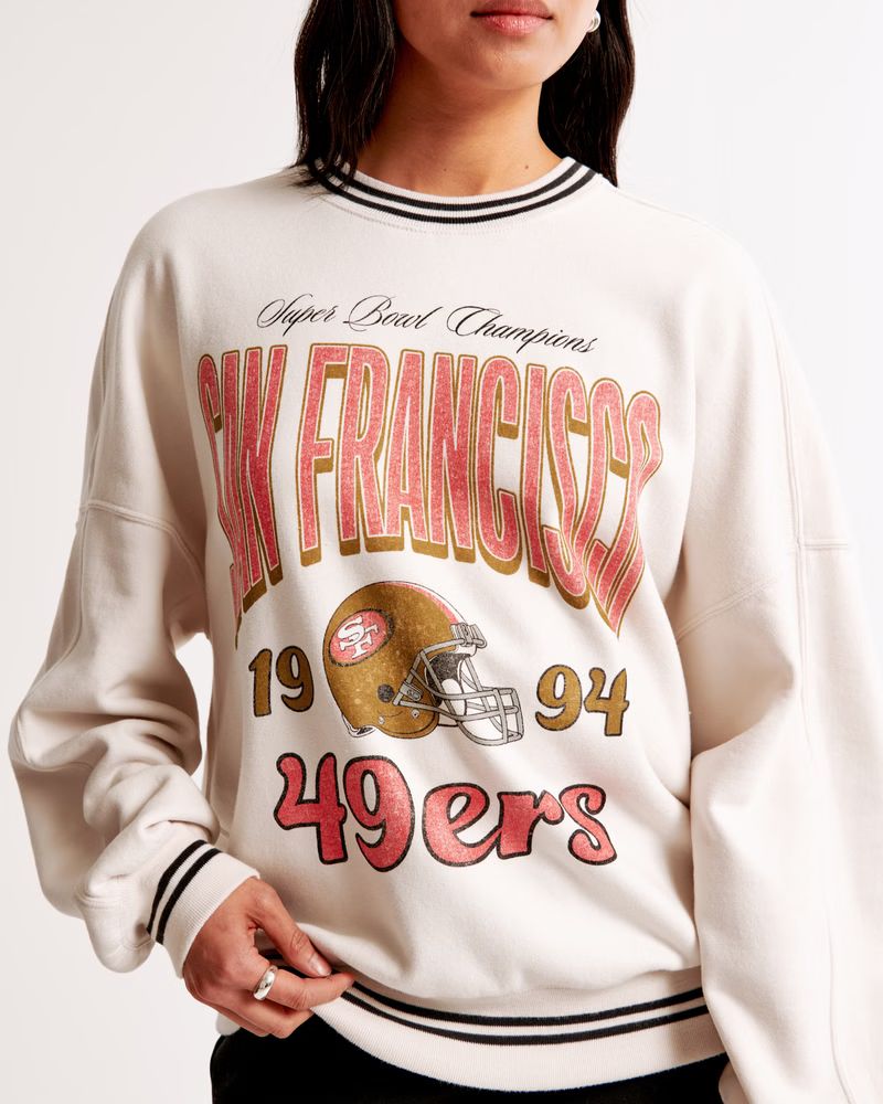 NFL San Francisco 49ers Graphic Oversized Sunday Crew | NFL NFL | Abercrombie.com | Abercrombie & Fitch (US)