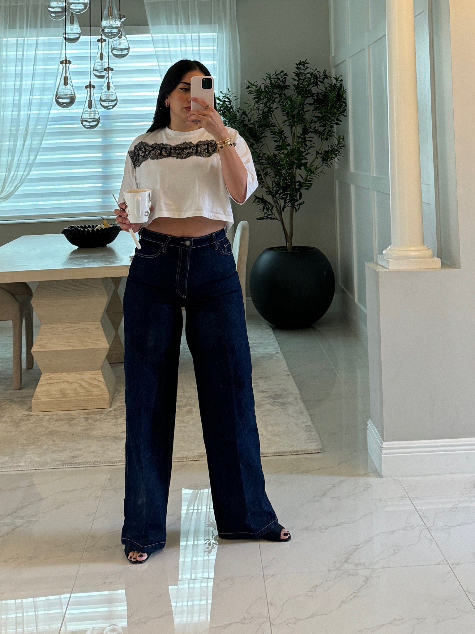 High rise wide leg dark denim 😍 recent purchase and I’m extremely happy with it 🫶🏻 

#LTKStyleTip