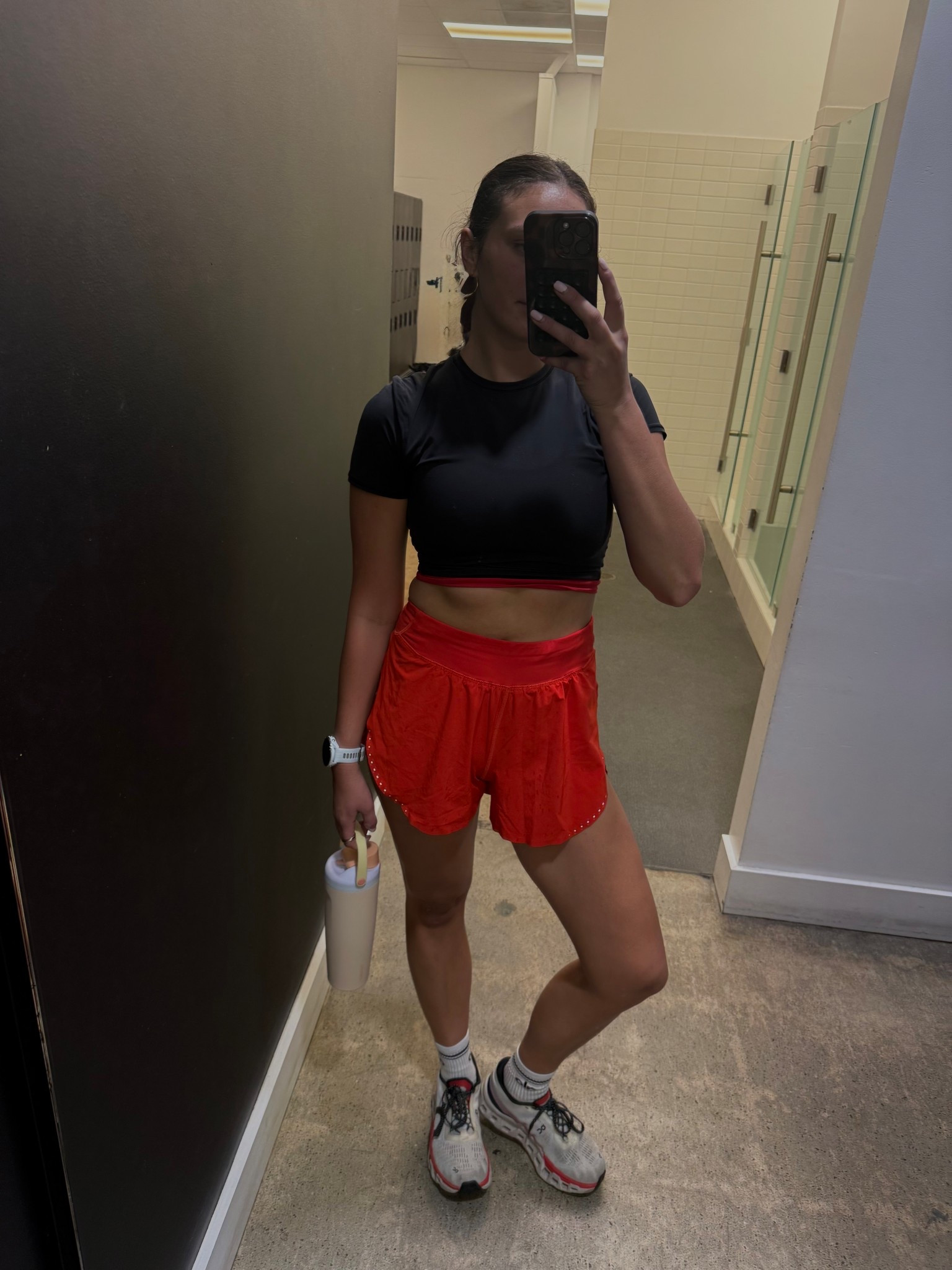 Gym fit 
@lululemon 
Shoes: OnCloud 

#LTKootd #LTKActive #LTKfitnessgoals