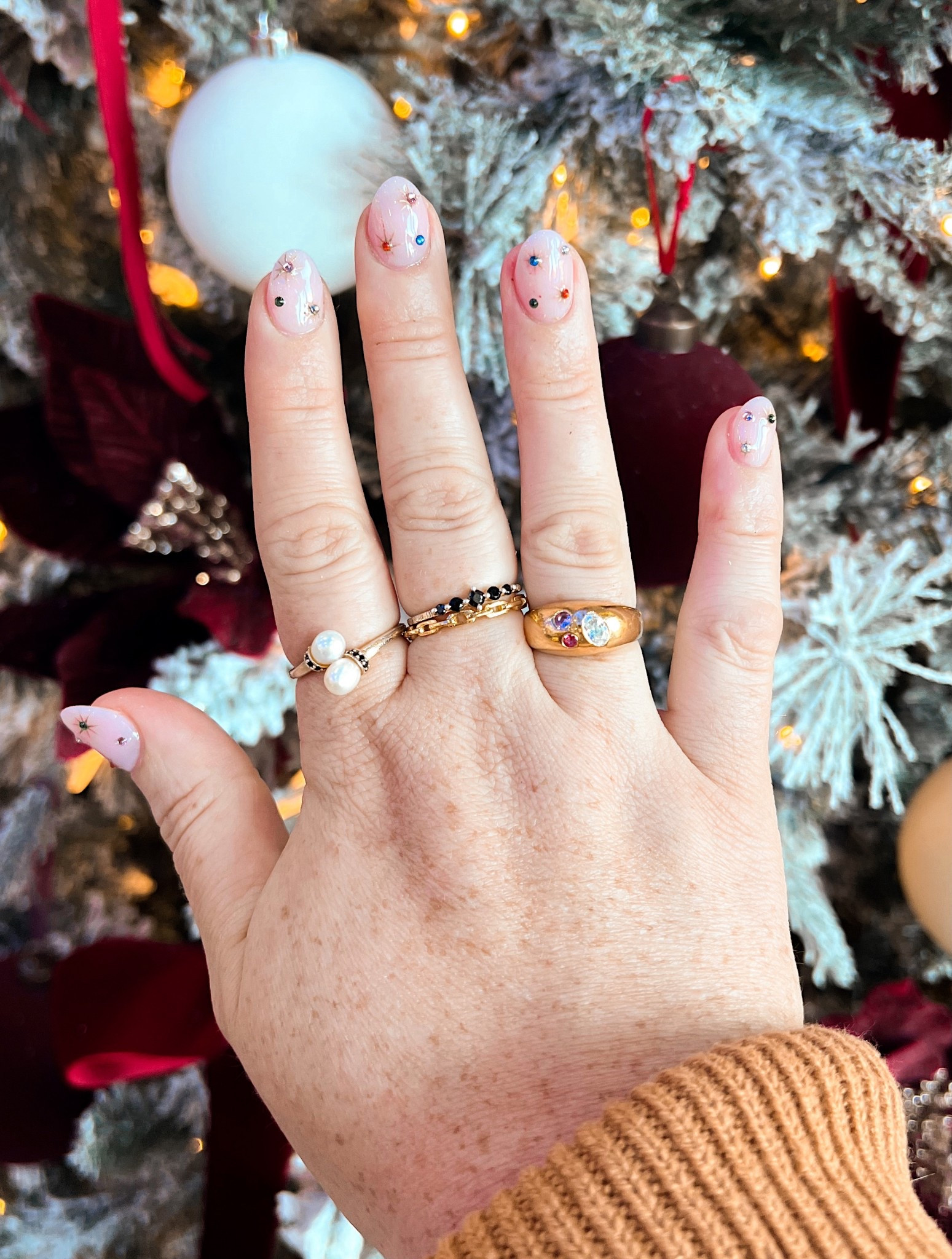 So many great deals at BaubleBar 

#LTKFindsUnder100 #LTKCyberWeek #LTKHoliday