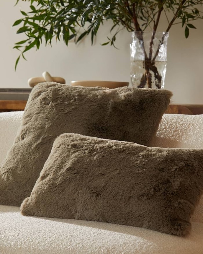 Not just decor, your cozy moment.✨

The UnHide Squish Faux Fur Pillow is that sink in, exhale, stay a little longer kind of comfort. Extra soft, plush, and perfectly filled, it turns any couch, bed, or guest room into a sanctuary. Square or lumbar, it’s the detail that makes the whole space feel intentional.

Cruelty free, machine washable, and impossibly touchable. This isn’t just a pillow. It’s the pause your day’s been asking for.🌙

#LTKHome #LTKSeasonal #LTKselfcare
