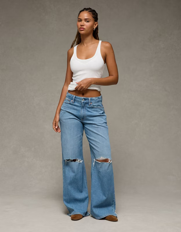 AE Dreamy Drape Stretch Curvy Ripped Super High-Waisted Baggy Wide-Leg Jean | American Eagle Outfitters (US & CA)