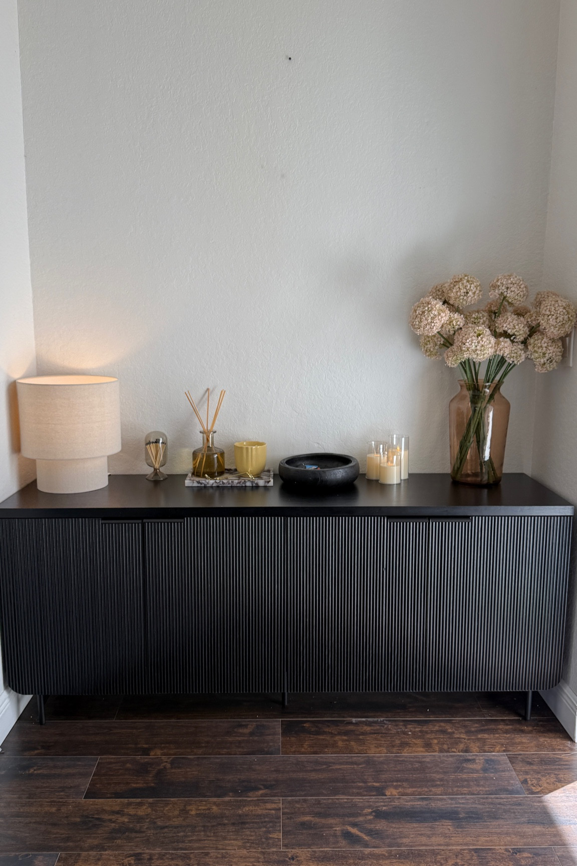 Spring entryway 

#LTKSeasonal #LTKHome