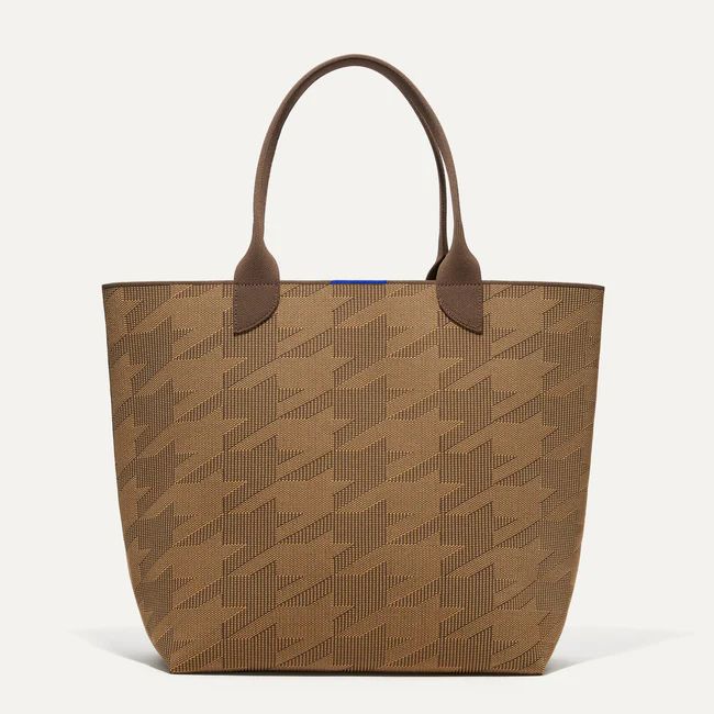 The Lightweight Tote - Dark Camel Houndstooth  | Rothy's