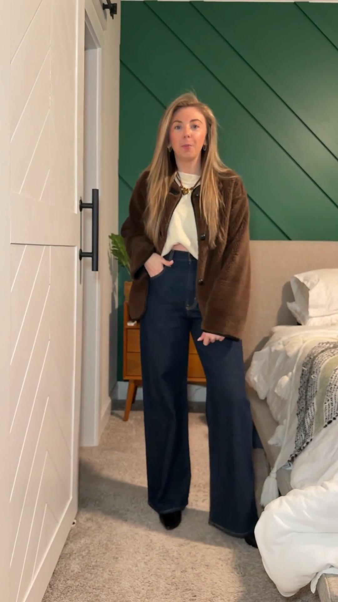 Get dressed with me to celebrate a friends birthday!

Bathrobe: small
Conch waist jeans: 26
Knit sweater: small
Sherling jacket: small
Boots are old, linked similar
Necklace is from ALV Jewels (not on LTK)

ootd / gdwm / casual style / elevated basics / winter outfit / styling outfits / for her / Heather Blair 

#LTKootd #LTKFindsUnder100 #LTKgrwm